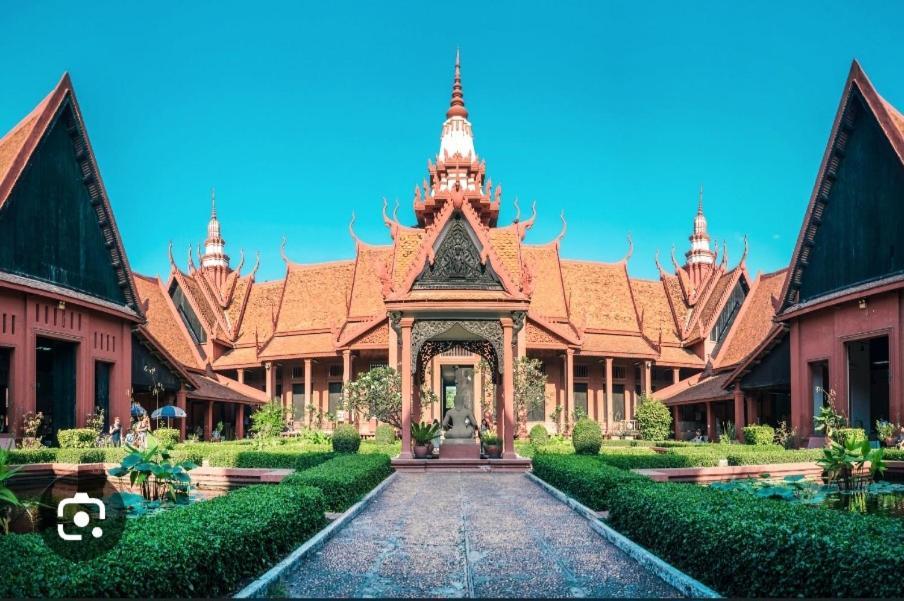 Soma Hotel Phnom Penh Exterior foto
